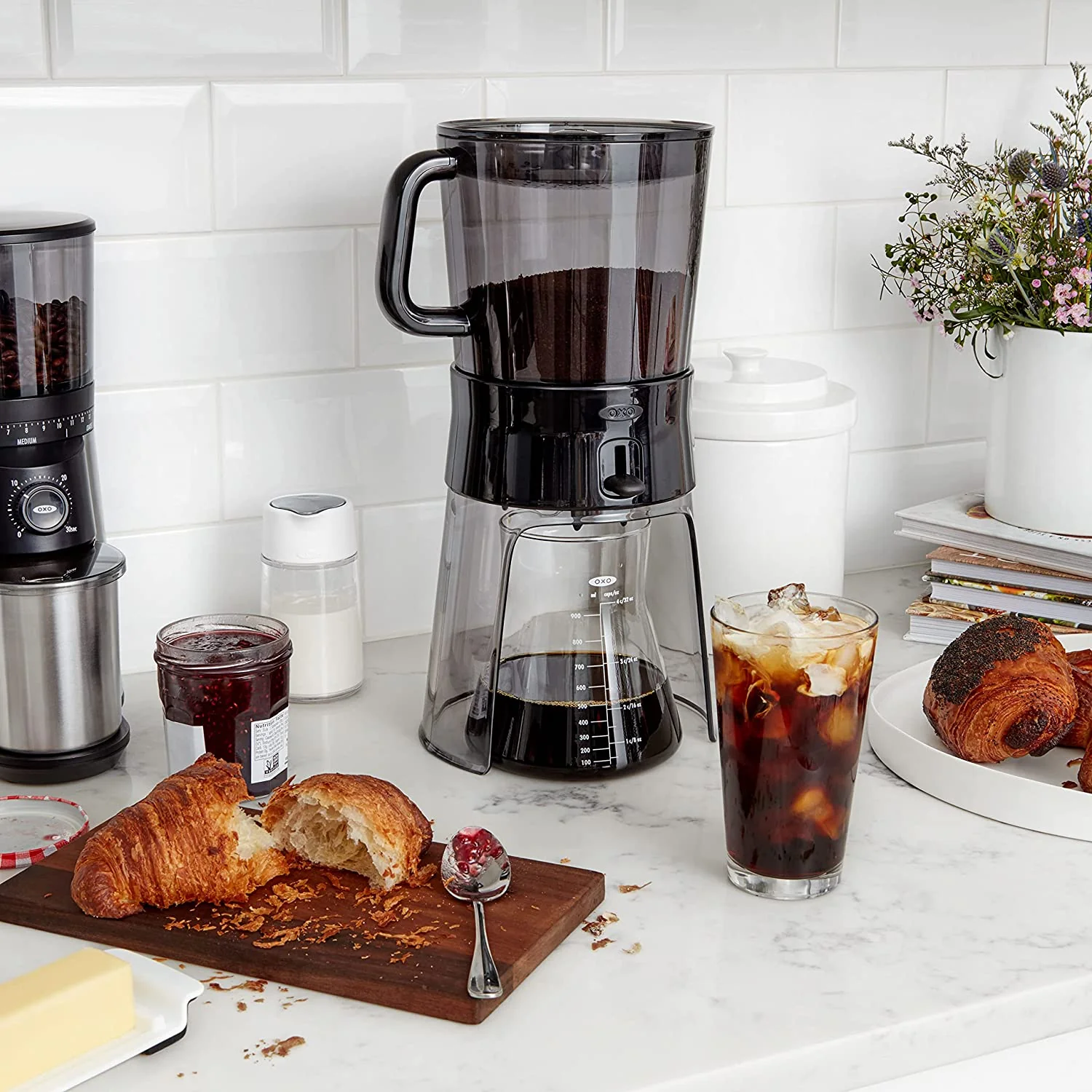 OXO Brew Cold Brew Coffee Maker, Brew up to 28 oz. Delicious Low Acid Coffee Concentrate - Image 6